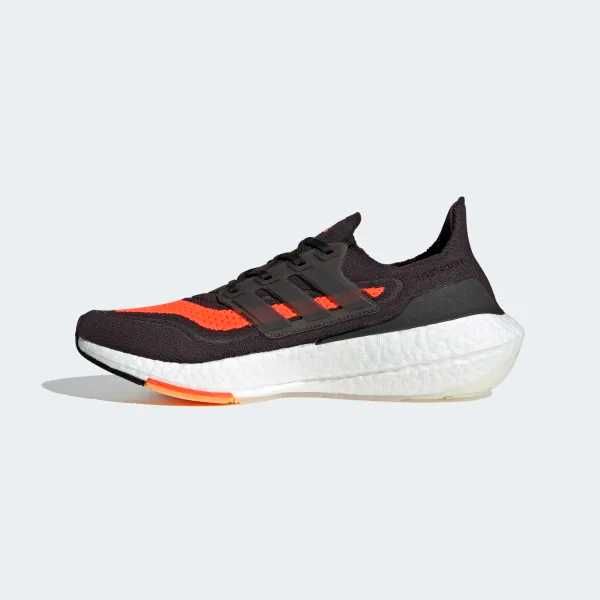Оригинални мъжки обувки  ADIDAS ULTRABOOST 21 размер  EU42 -43 1/3