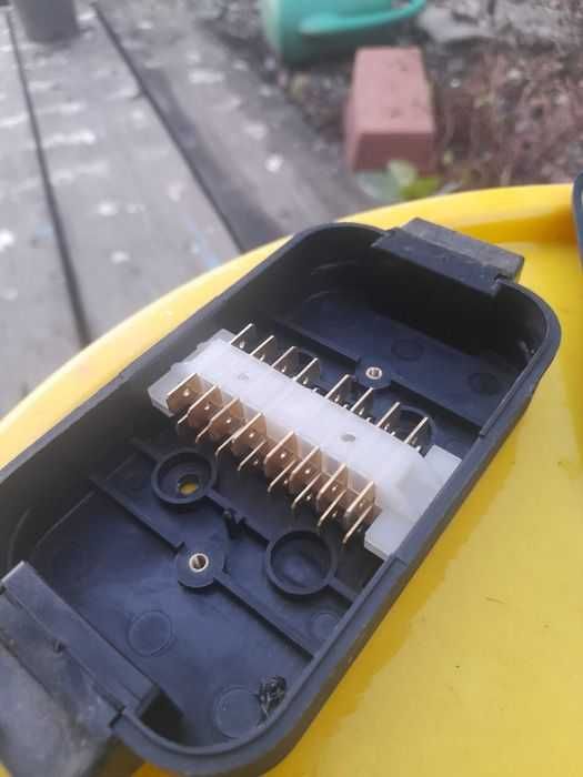 vand cutie doza electrica auto conexiune fire remorca camion rulota