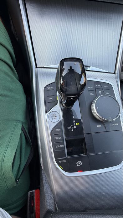 Bmw Seria 3 G20 2.0 190cp X drive 2021 ,masina de Romania primul propietar
