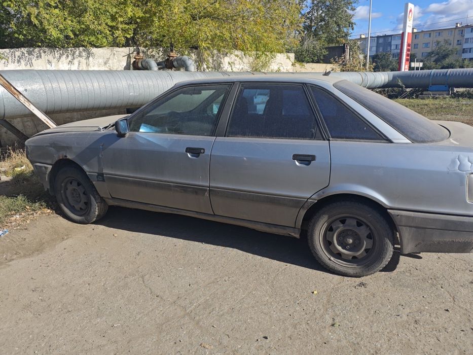 Продам Ауди 80 б3