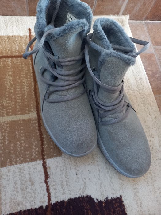 Ghete fete 36  gri