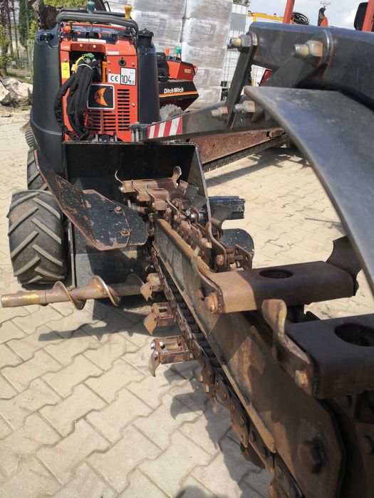 Atașament tip trencher săpat șanțuri multifuncțional Ditch Witch