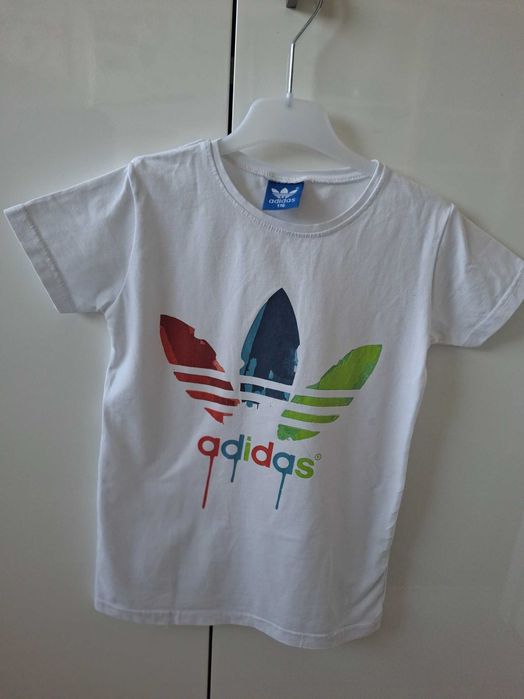 Tricou Adidas fetite