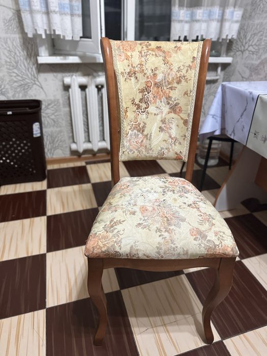 Комплект стульев (3 штуки)