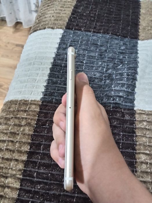 Продам iphone 6s