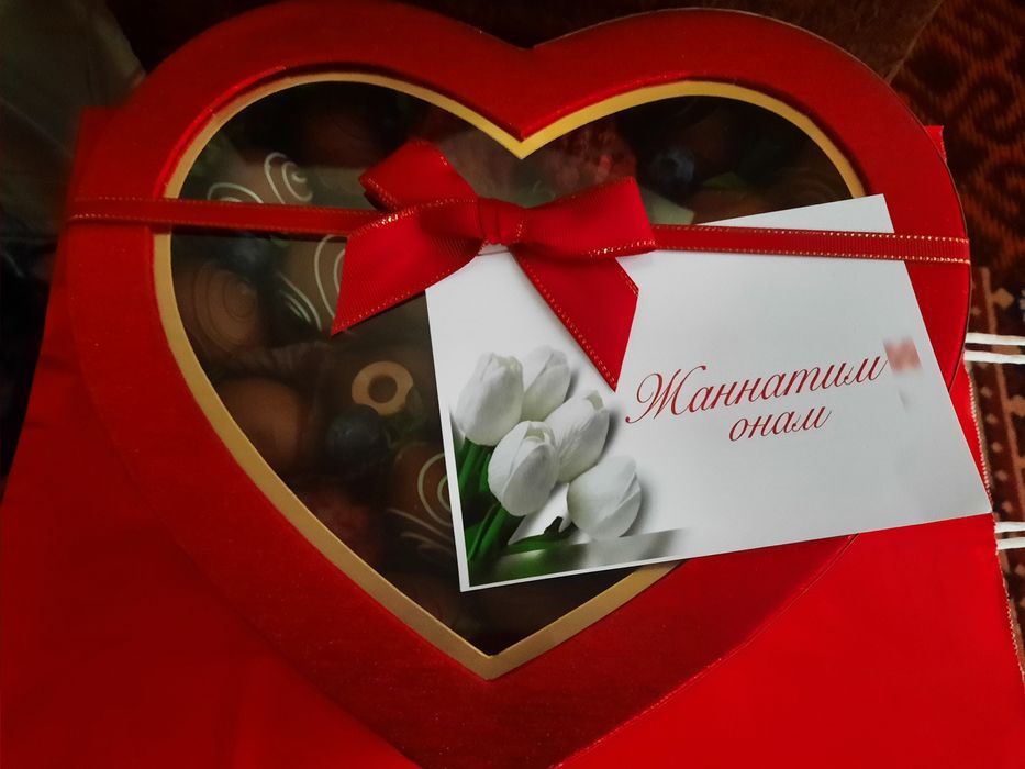 Klubnika shkolade Yunusobod