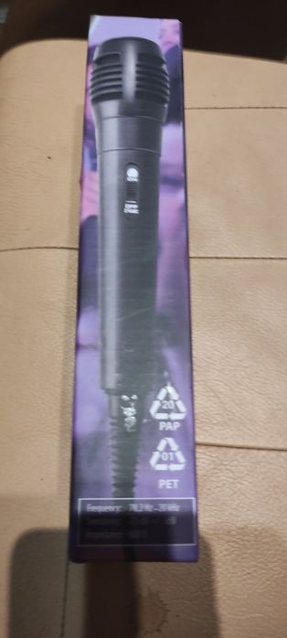 Микрофон голяма букса чисто нов