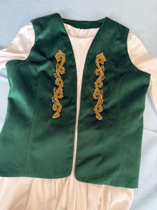 Жилеткалар сатылады