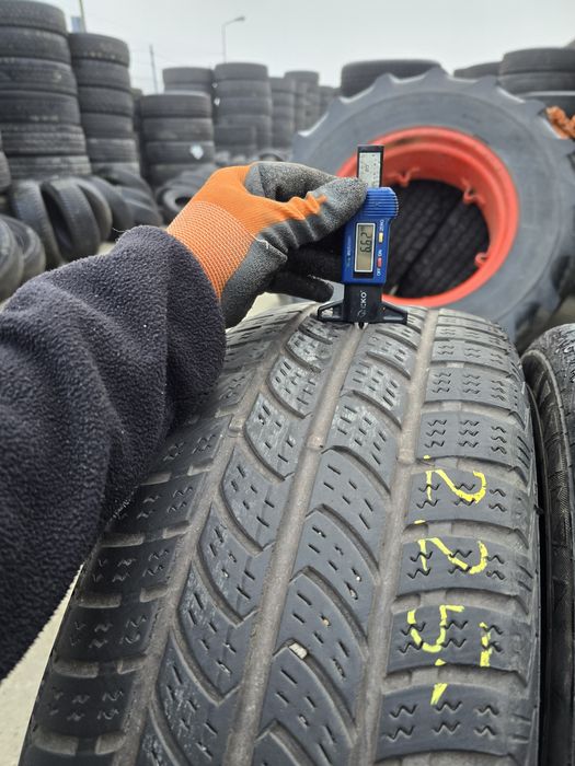 Anvelope de iarna 225-55r17c Continental