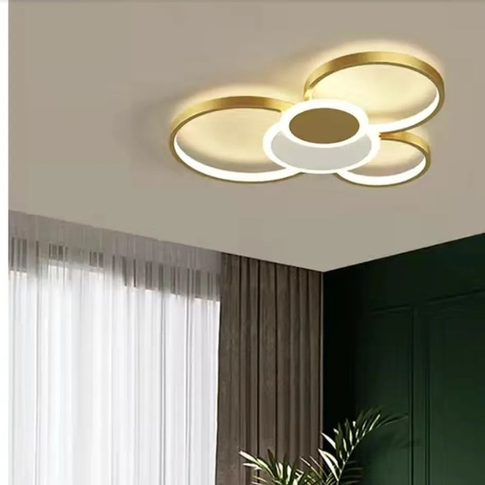 Люстры,светильники