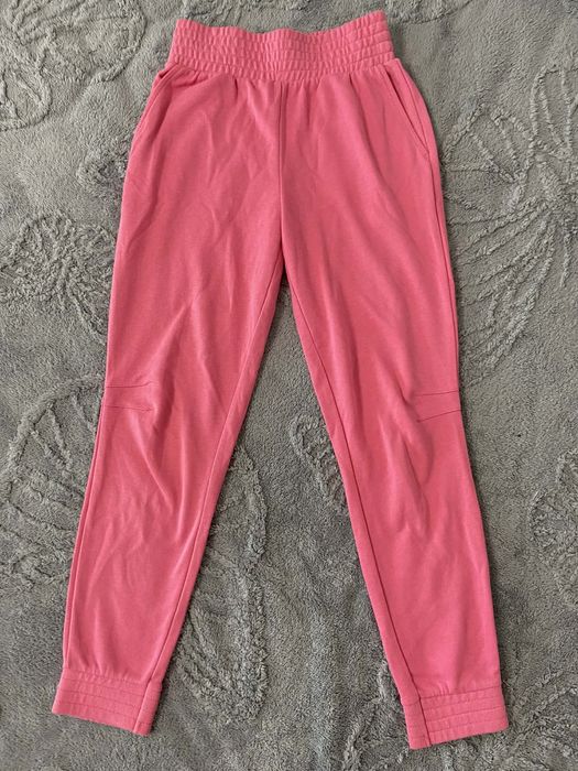 Дамски панталон с висока талия