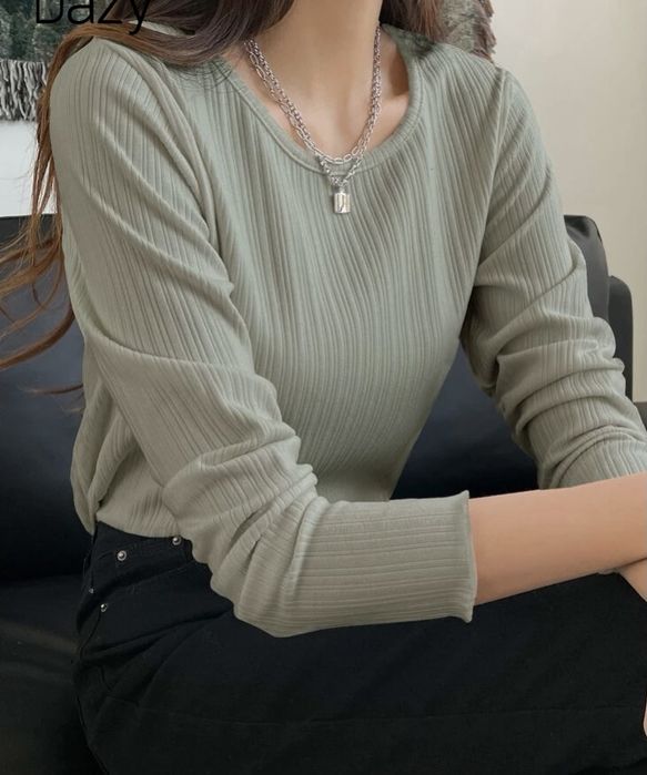 Продам женские вещи