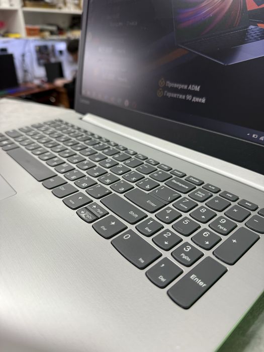 Ноутбук Lenovo IdeaPad 330