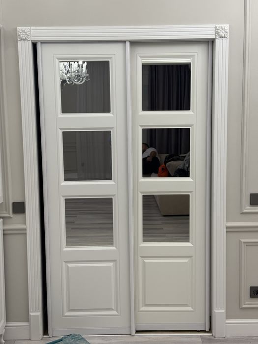 Продам раздвежные купейные, цвет белый