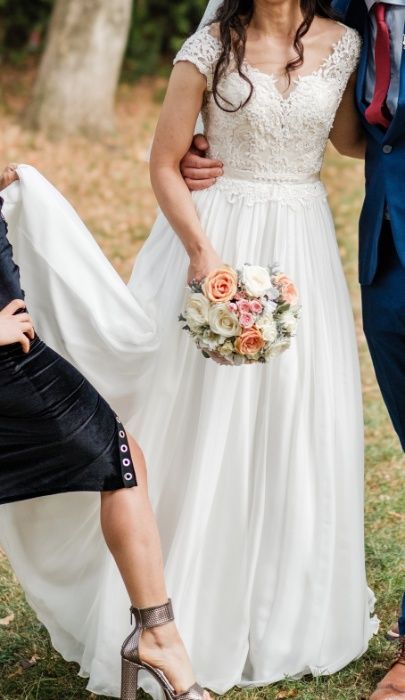 Vand rochie de mireasa A line marimea S - Maya Fashion