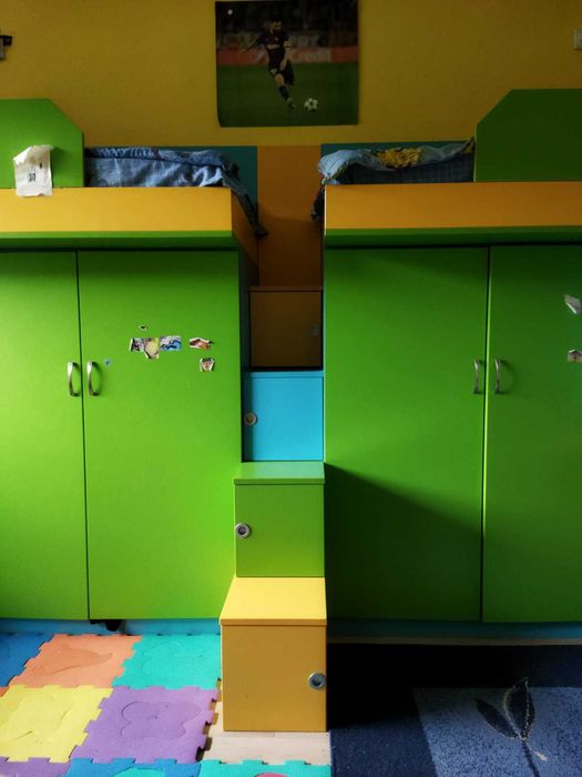 Две легла 4в1 в отлично състояние!