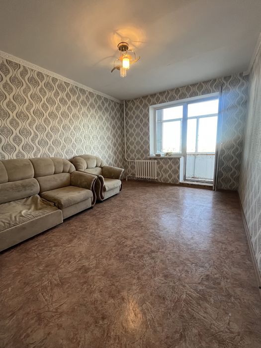 Продаю 2 ком квартира