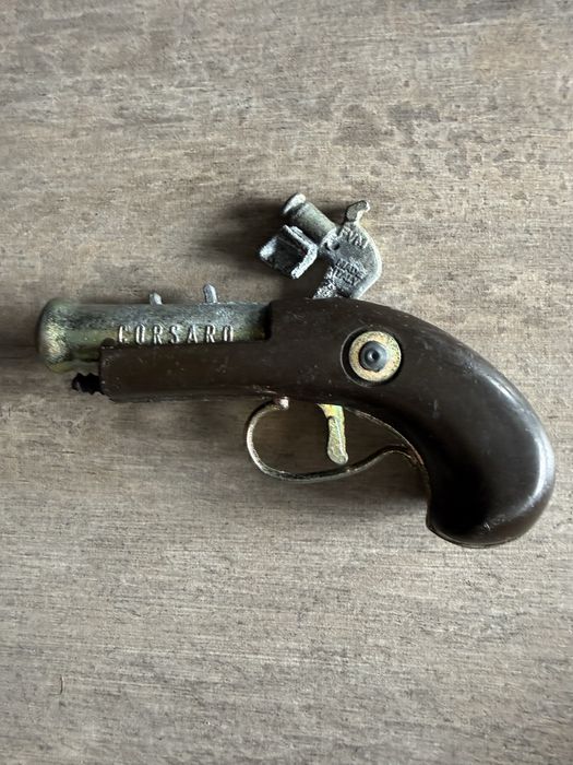 Pistol in miniatura