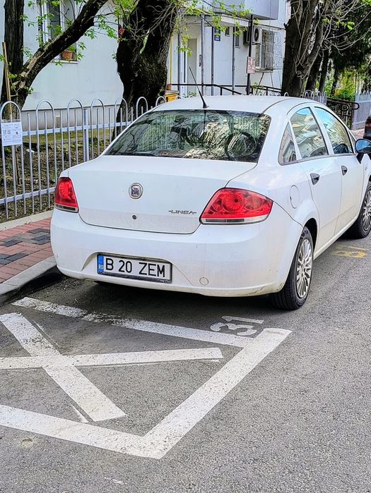 Vand Fiat Linea an fabricație 2008