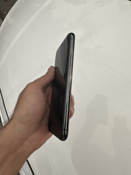 Продам IPhone 11 pro