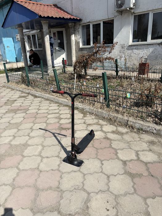 Трюковой самокат