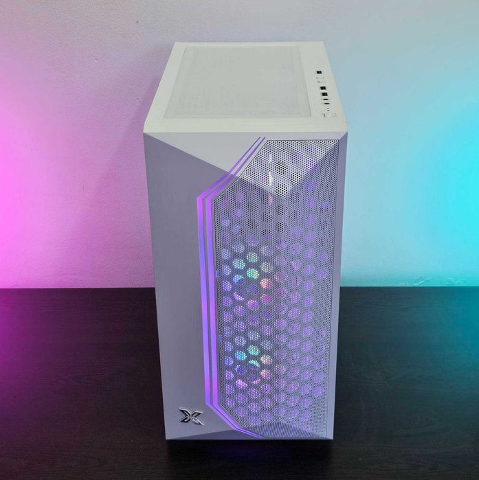 RX 9060XT 8GB/Ryzen 5-7500F/RAM 32GB/SSD 1TB/Чисто Нов+Гаранция!