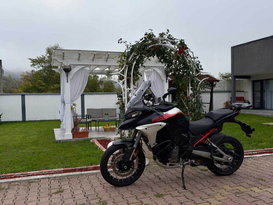Ducati Multistrada V4 Rally 2023 - Brushed Aluminium & Matt Black