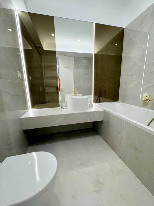 Proprietar inchiriez ap. 3 camere Cortina North