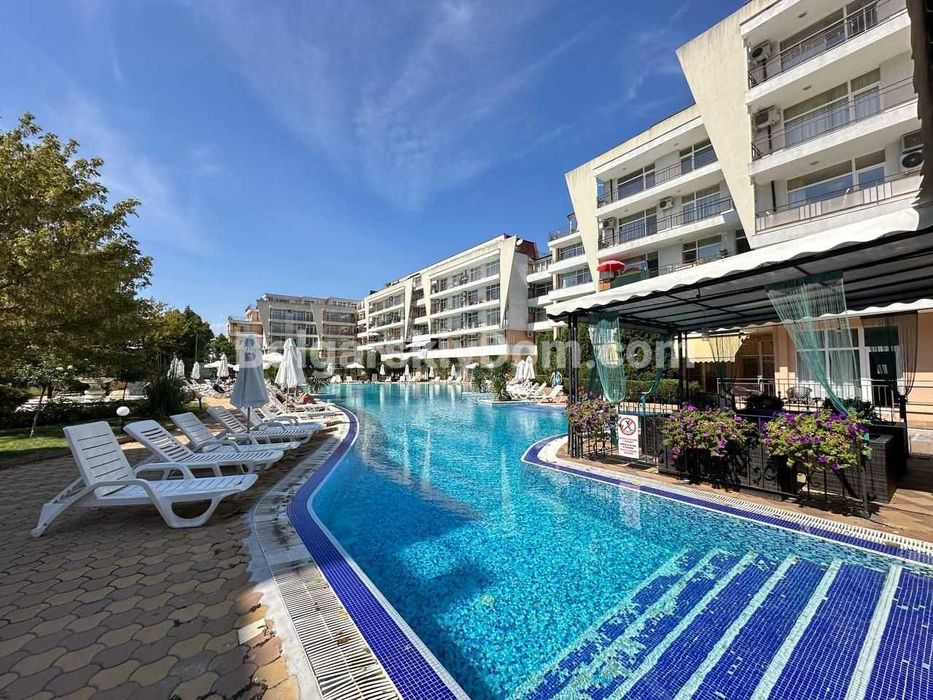 Продава се Двустаен апартамент в к.к. Слънчев бряг - 52 кв.м за 652 €/кв.м - Снимка #12