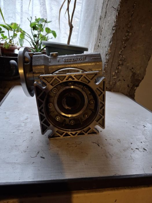 Редуктор за котел.