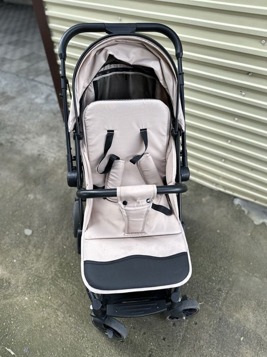 Продам прогулочную коляску Belecoo!