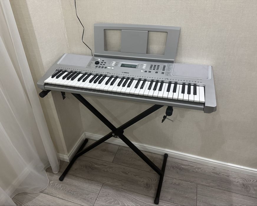 Синтезатор Yamaha
