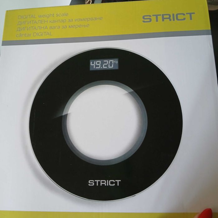Дигитален кантар Strict