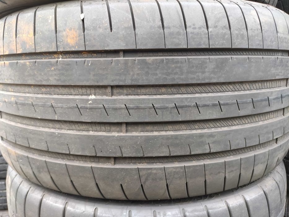 Летни гуми пакет 245 40 19 и 275 35 19 - Goodyear