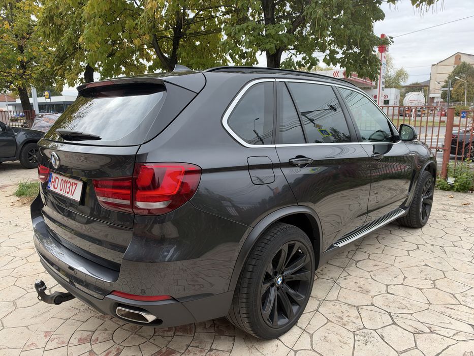 Bmw-X5,   x- drive, 7Locuri, 3.0 cmc,  Euro6 , Bi- xenon- Led- webasto- Navi- Head-up