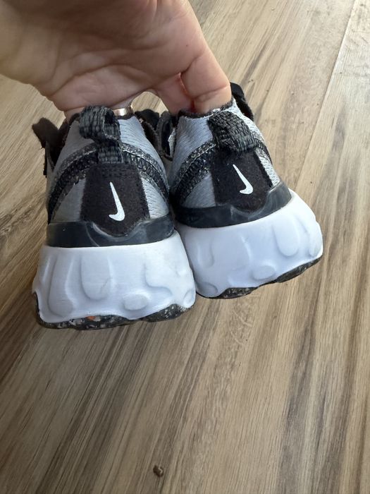 Оригинални маратонки Nike Renew Element 55 SE! 37,5 н