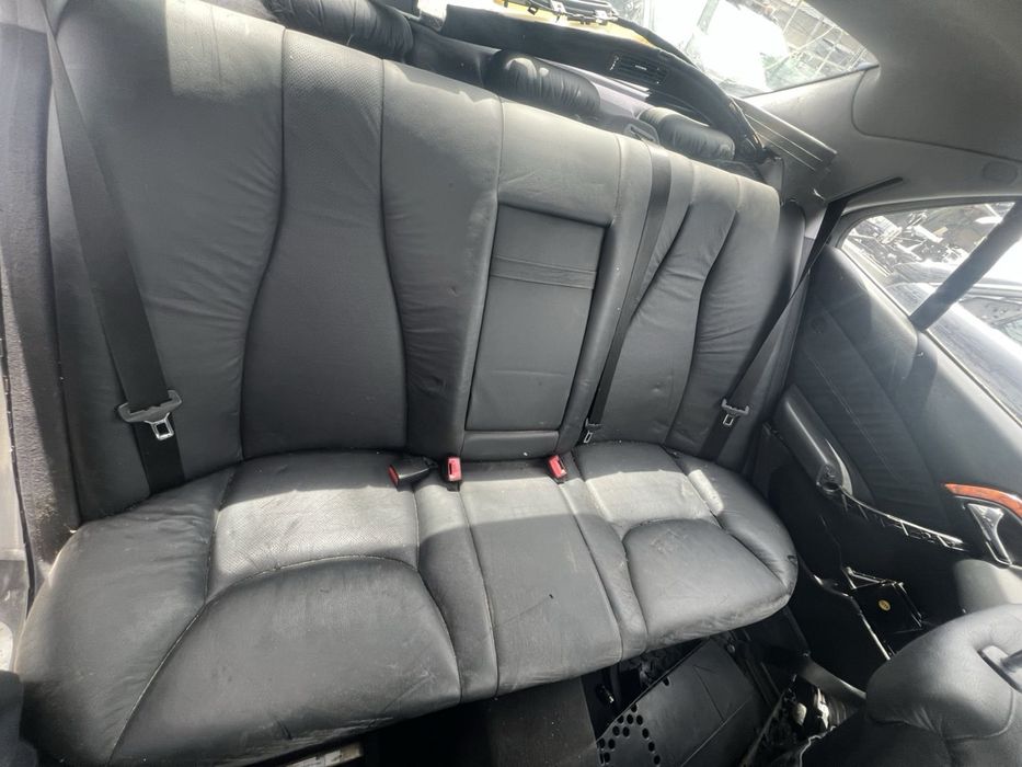 Кожен салон за Мерцедес Mercedes W220 S класа черен от десен волан