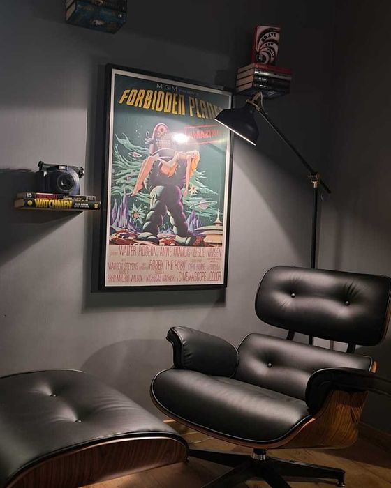 Fotoliu și taburet replica Eames Lounge Chair, studio, cabinet, birou