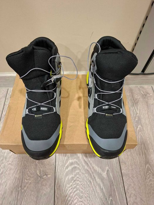 Зимни обувки ADIDAS GORE-TEX