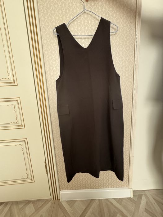 Сарафон на работу с белой блузкой