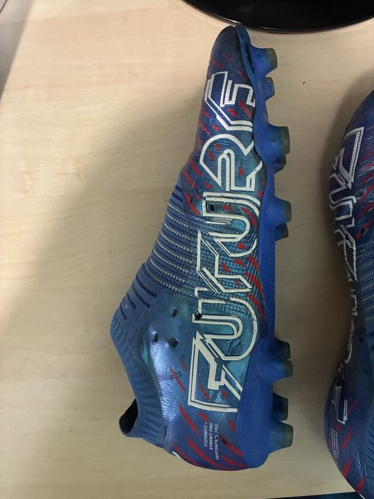 adidasi fotbal puma future