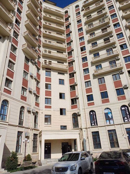 Фрунзенская массив А.Навоий Шох кучаси 30дом 49 квартира