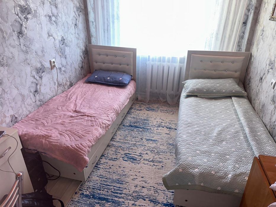 Продается кровать детская с выдвижными ящиками. В отличном состоянии.