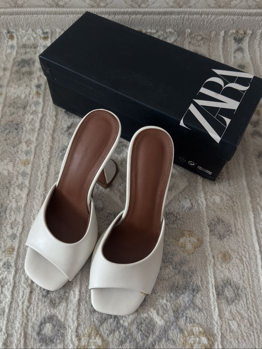 Стильные мюли Zara