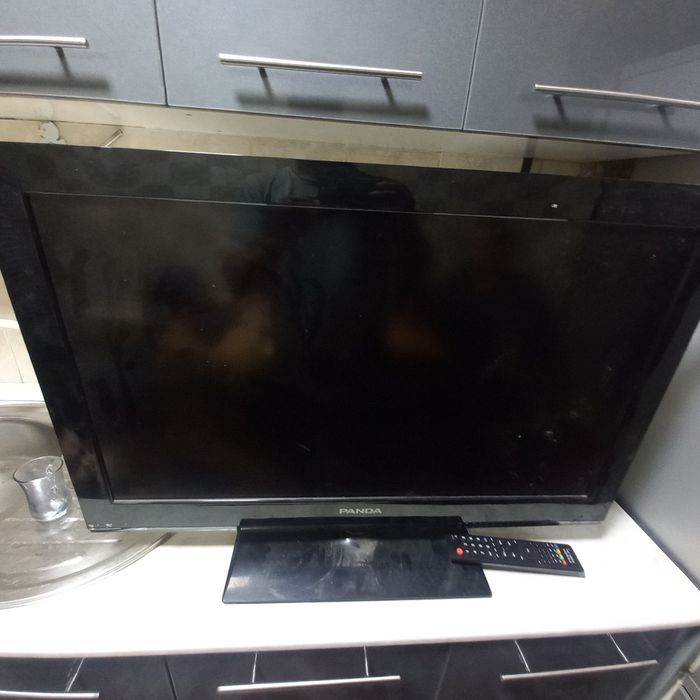 Б/у двд ва видео и телевизор марки панда