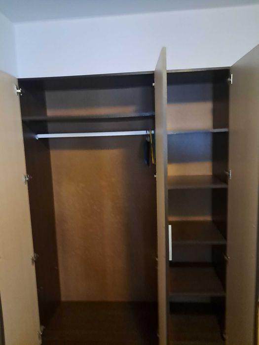 Гардероб за спалня