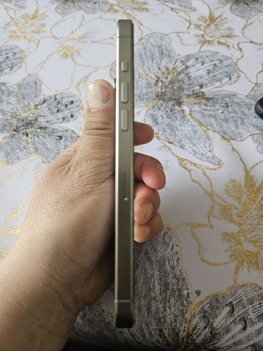 IPhone 15 про макс 256гб