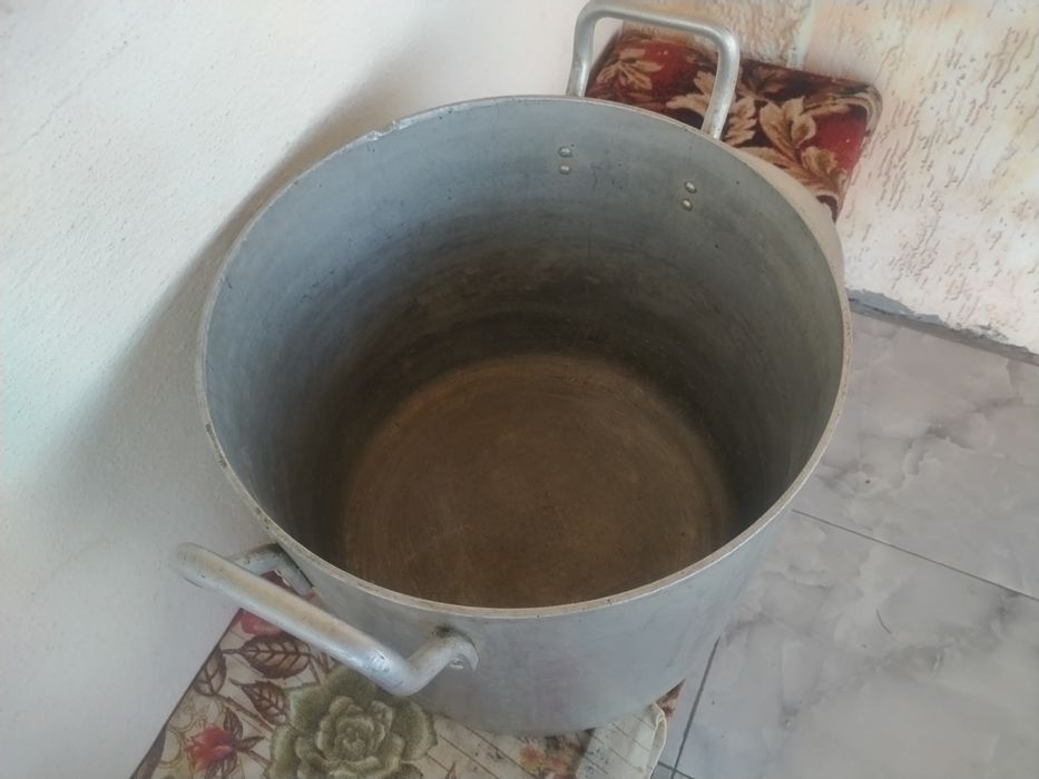 Продам кастрюлю аллюминиваю