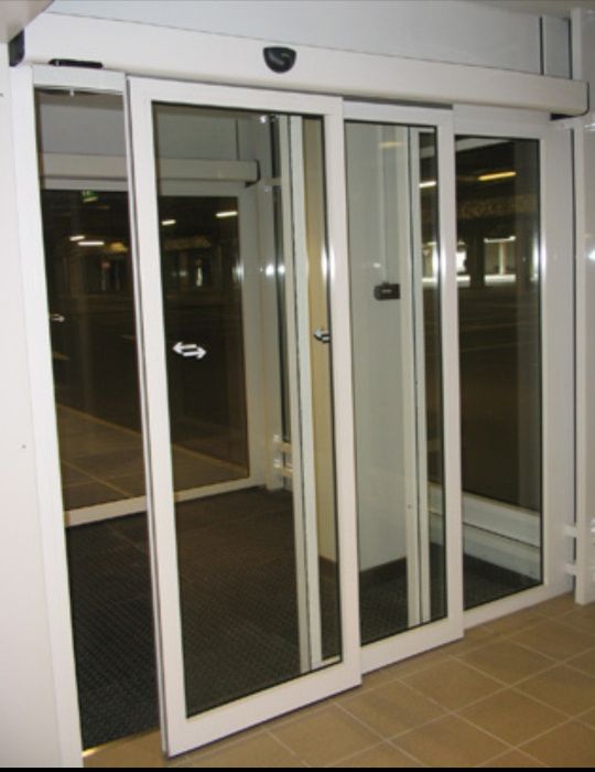 Автоматический Сенсорный двери.