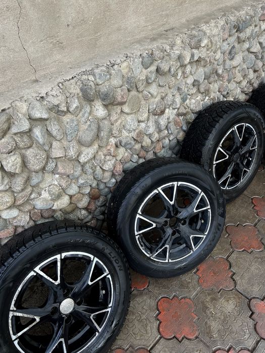 Диски 14 с резиной, Разболтовка 4*100